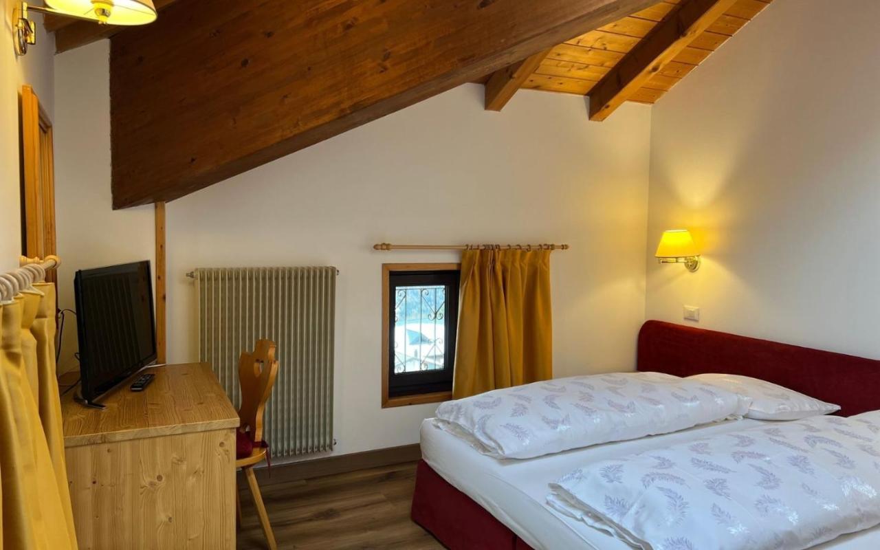 Antico Albergo Stella D'Italia Folgaria Luaran gambar