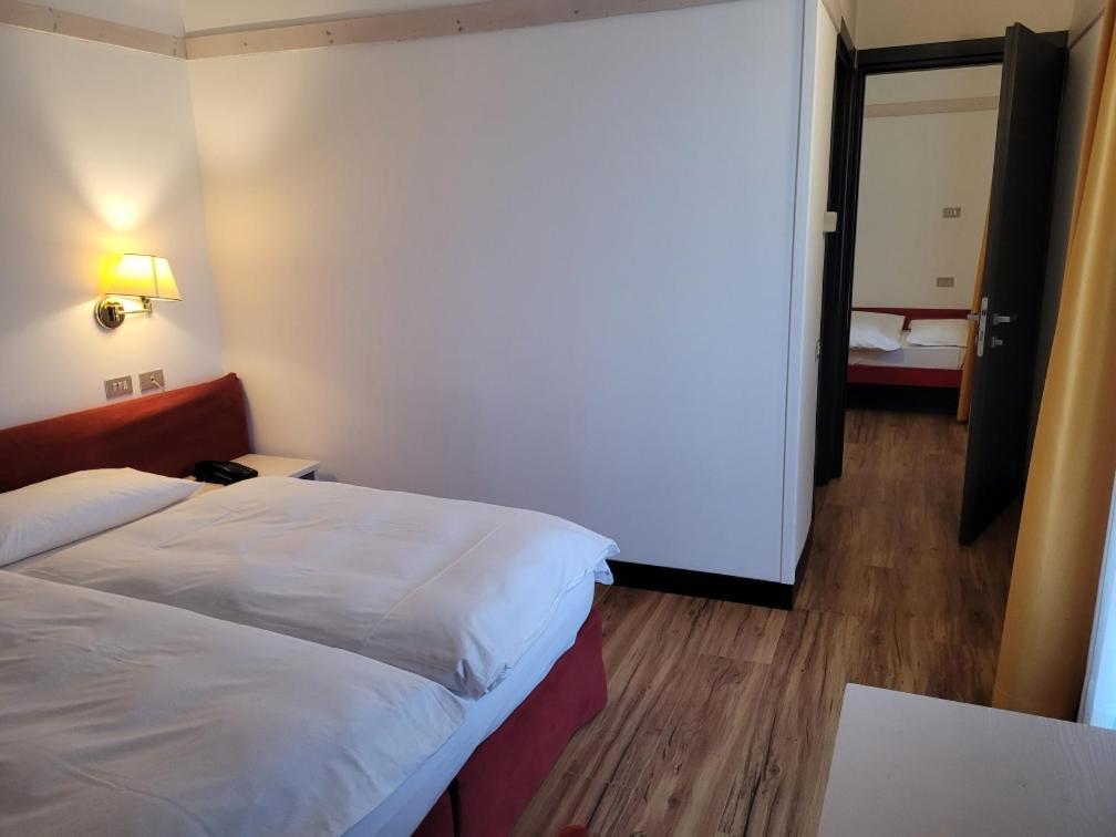 Antico Albergo Stella D'Italia Folgaria Luaran gambar